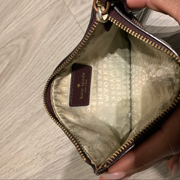 Kate Spade wristlet - Picture 3 of 3